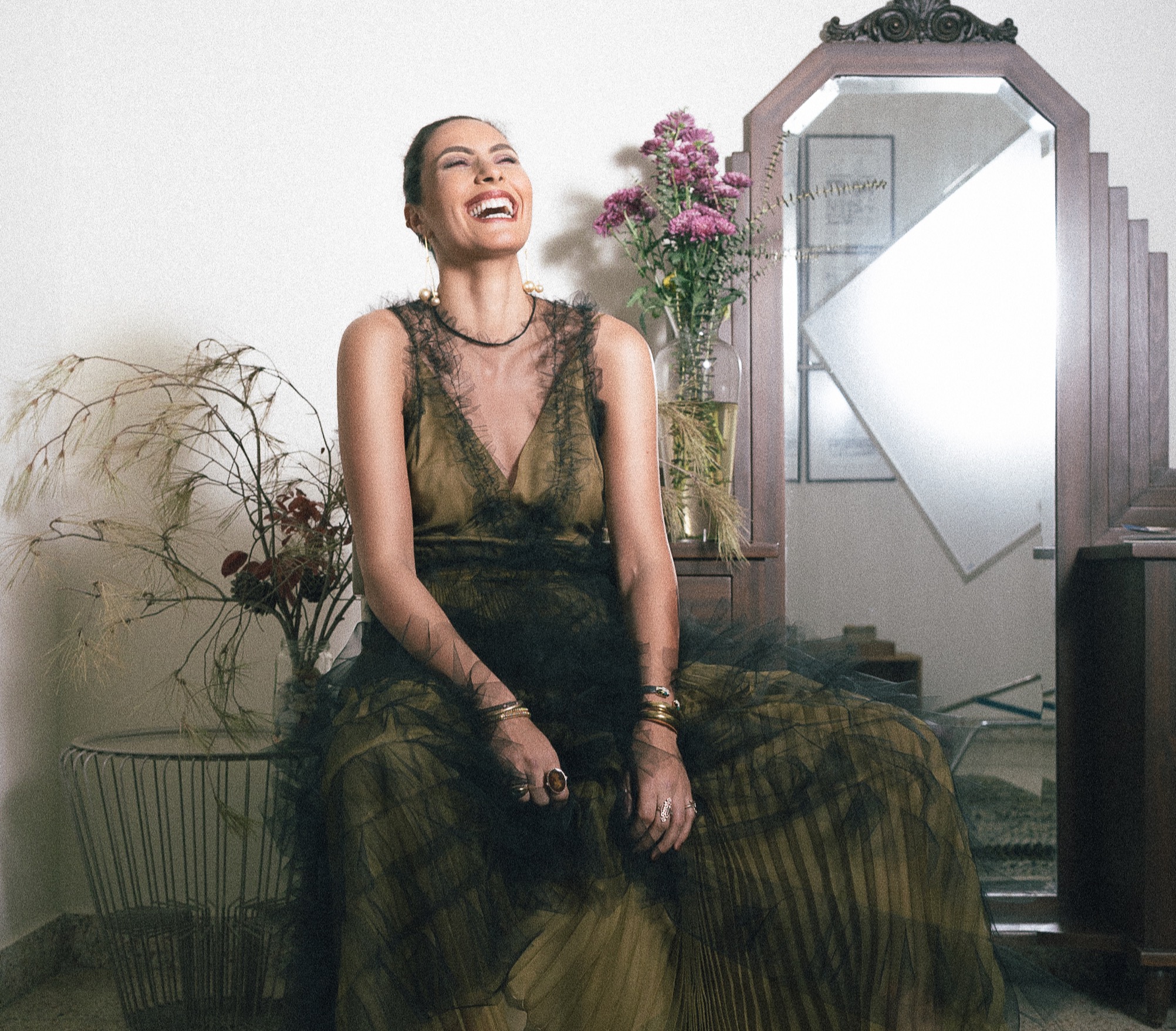 Rana laughing